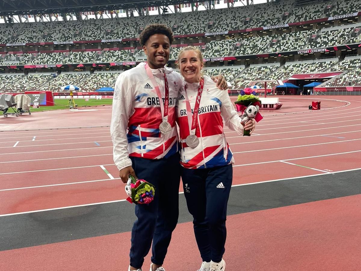 Libby and Chris winning gold