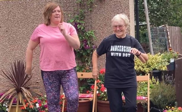 L - R Ann Hay and Dot Bremner